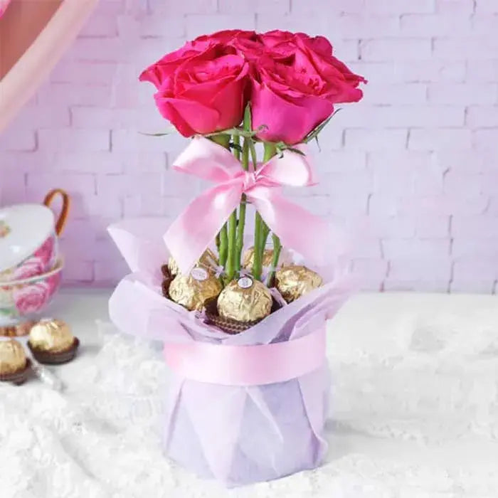 Dark Pink Roses & Chocolates: A Luxurious Gift (giftshop.ae)