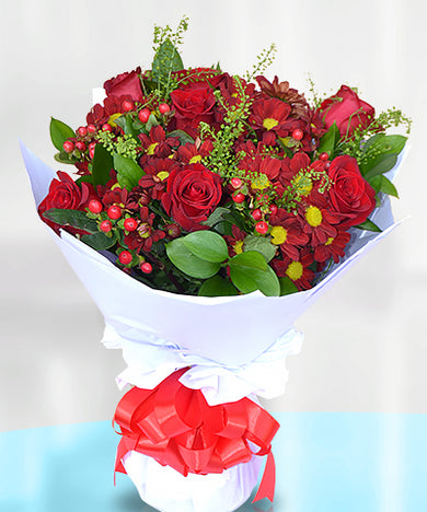 Enchanting Emirati Romance Bouquet