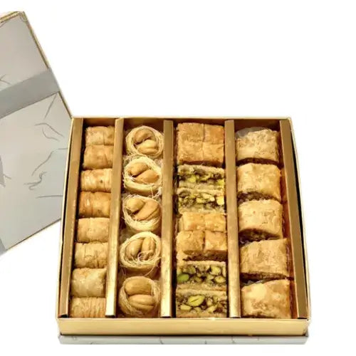 Online Arabic sweets and teddy bear gift delivery in Dubai, UAE