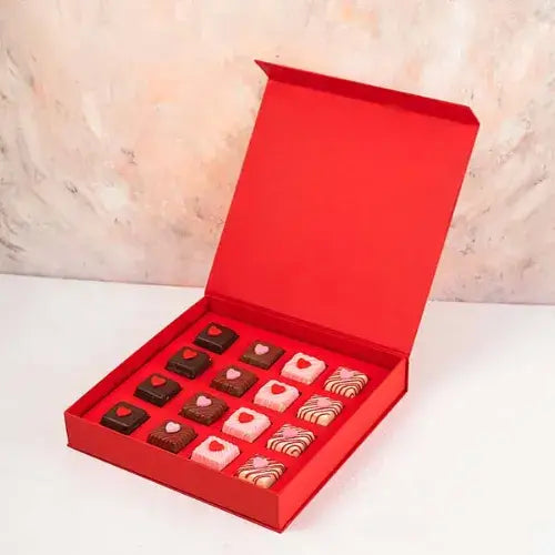 16 Assorted Chocolate Box Gift Dubai UAE