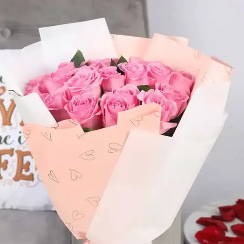 21 Pink Roses Bouquet Wrapped in Pink & White – Romantic Gift in UAE