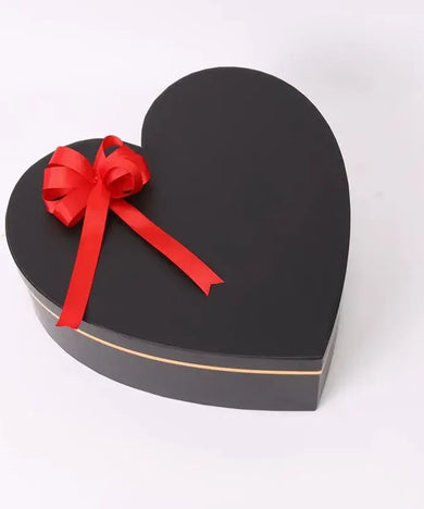 Luxe Pampering: Heart-Shaped Gift Box (giftshop.ae)