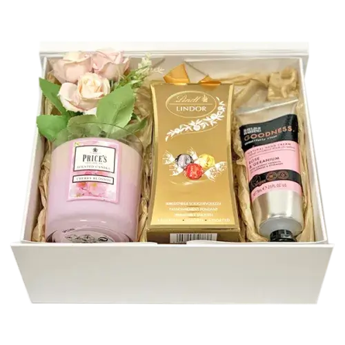 Ladies' choice gift set for her Dubai, UAE