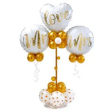 Personalized wedding centerpiece with Mr. & Mrs. design (Wedding Decorations Dubai - giftshop.ae).