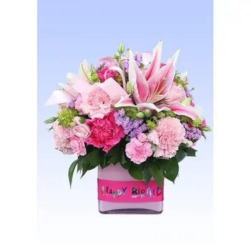 Birthday flower arrangement for same-day delivery in Dubai 