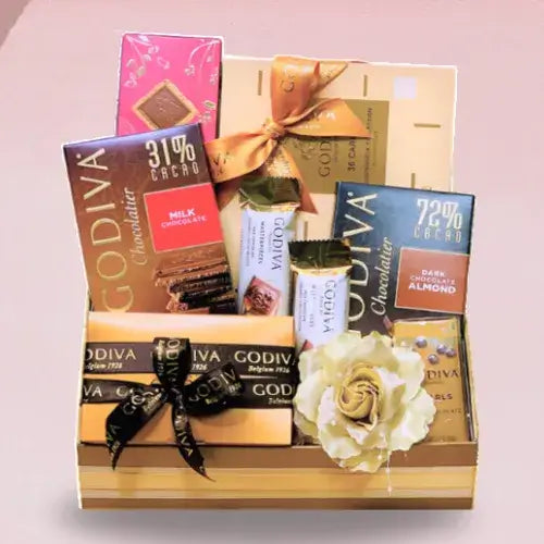 Buy Dubai chocolate gift box Godiva UAE