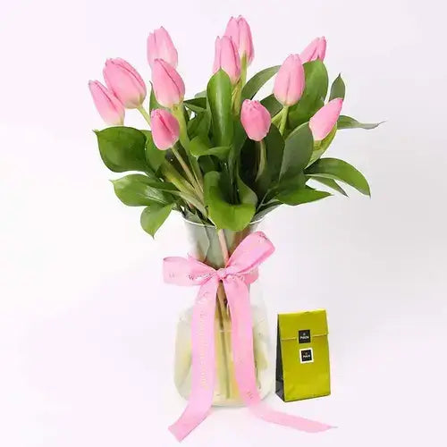 Buy Tulips with Patchi Chocolate Online Dubai, UAE