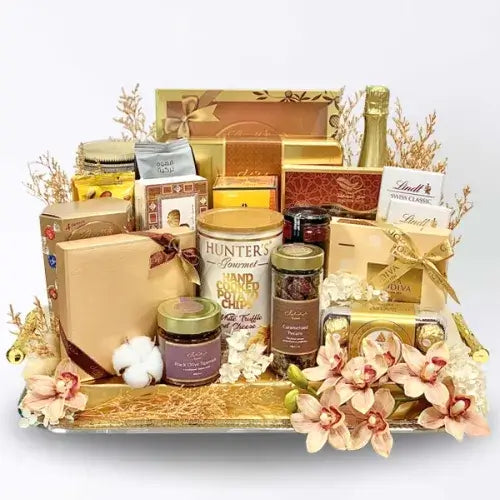 Luxury Food Hamper for Family Gifts Online in Dubai, UAE