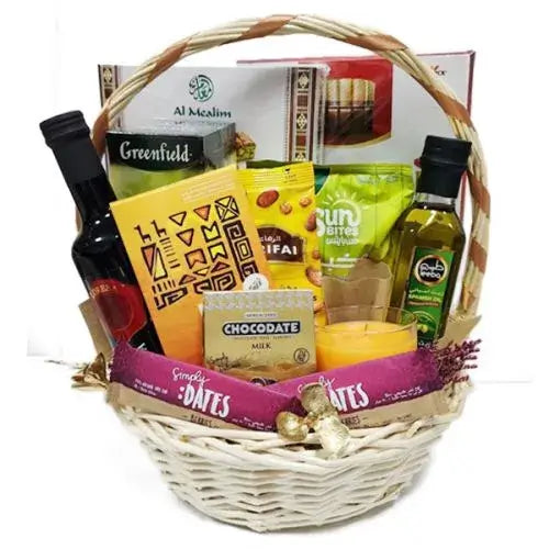 gourmet delight gift basket Dubai, UAe