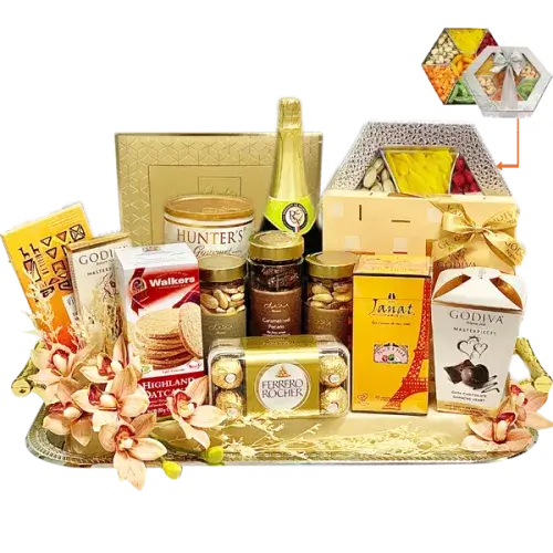 Best luxury gift hampers delivery in Dubai, UAE with gourmet chocolates