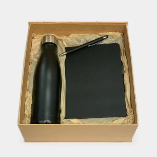 Office Gift Set 10 with Notebook and Bottle in Dubai