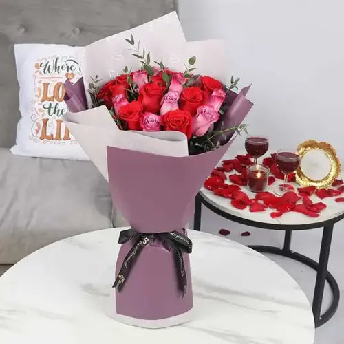 Queen of Heart 21 Roses Bouquet for Delivery in Dubai