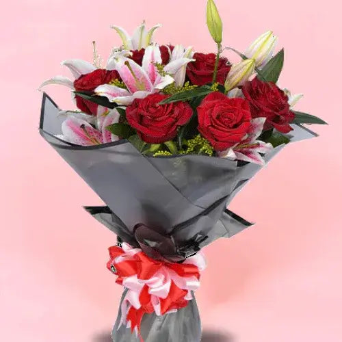 Roselily Flower Bouquet Delivery in UAE