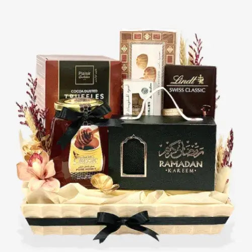 Send Ramadan Gifts to Family in Dubai – Sweet Cravings Gift Set