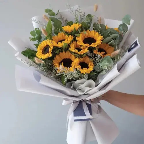 Send a burst of sunshine! Sunflower bouquet for any occasion delivered fresh across UAE.