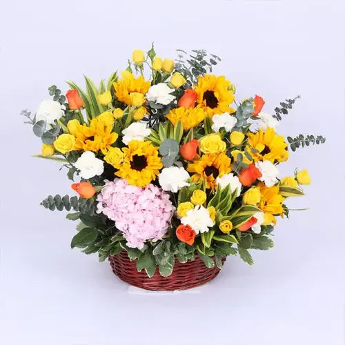 Sunflower and rose bouquet delivery in Dubai, UAE